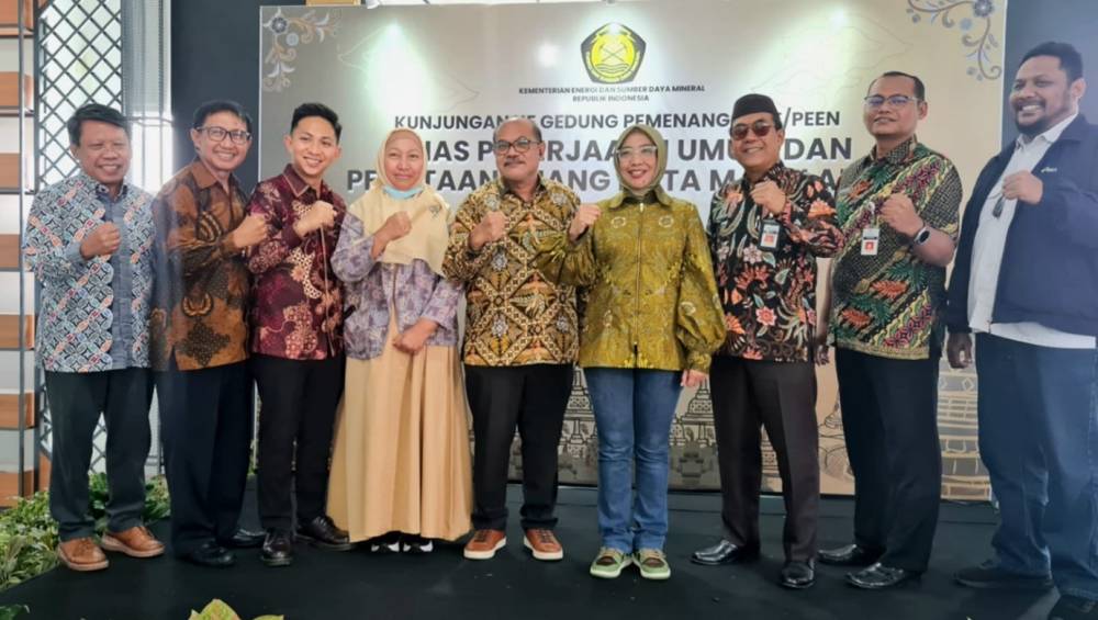 Kunjungan Gedung